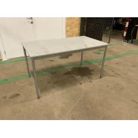 tafel, grijs, afm plm H74,5-D80-B140